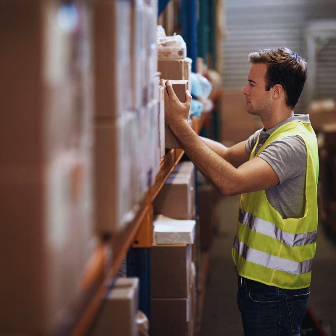 Integración y personalización Control de stock, movimientos internos y trazabilidad - Ahora SGA